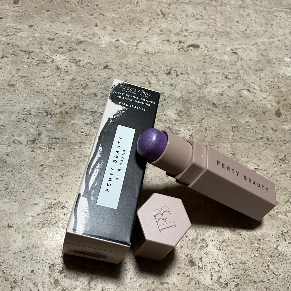 Fenty Beauty Match Stix Shimmer Skinstick - unicorn - Picture 3 of 5